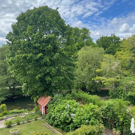 Central Lejlighed Med Udsigt Til Parken Odense Exteriör bild